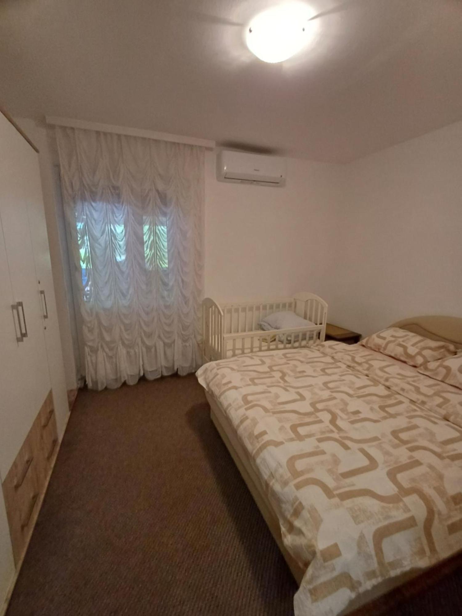 Apartments Lela Bihac Luaran gambar