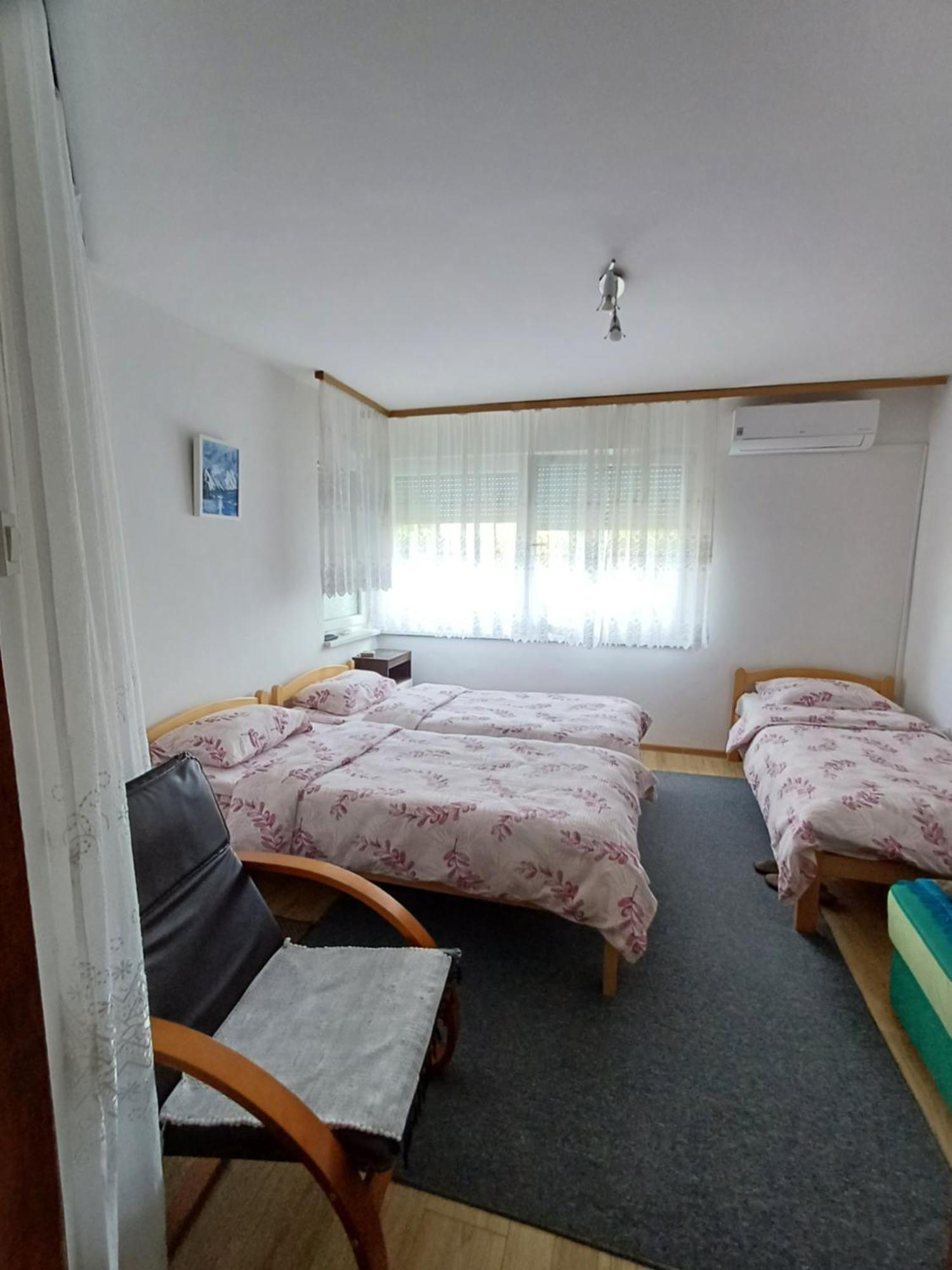 Apartments Lela Bihac Bilik gambar